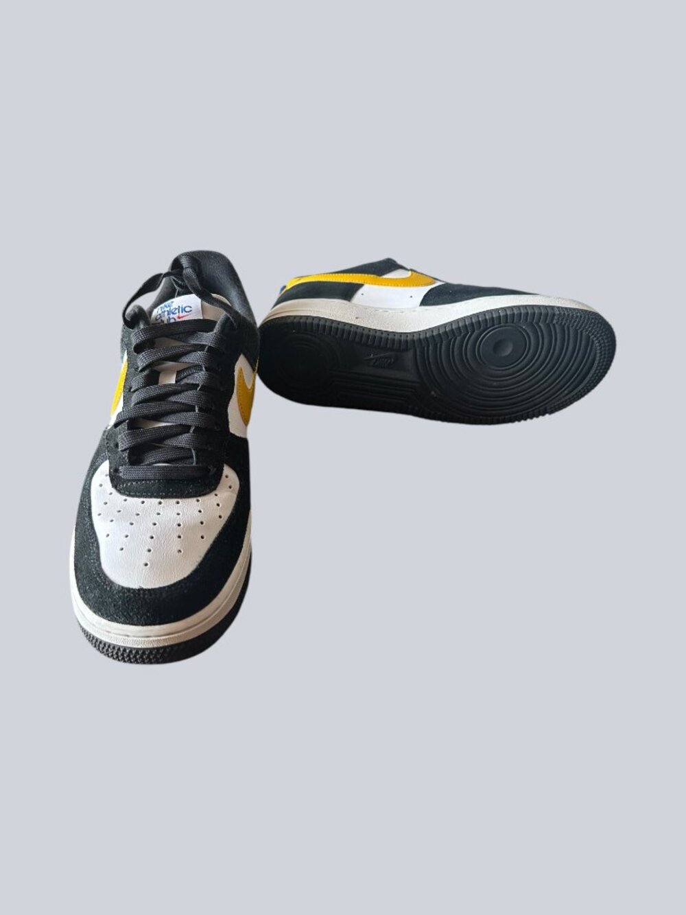 Nike Air Force 1 ‘07 LV8 Black Yellow Sneakers Size 7.5 - Picture 3 of 4